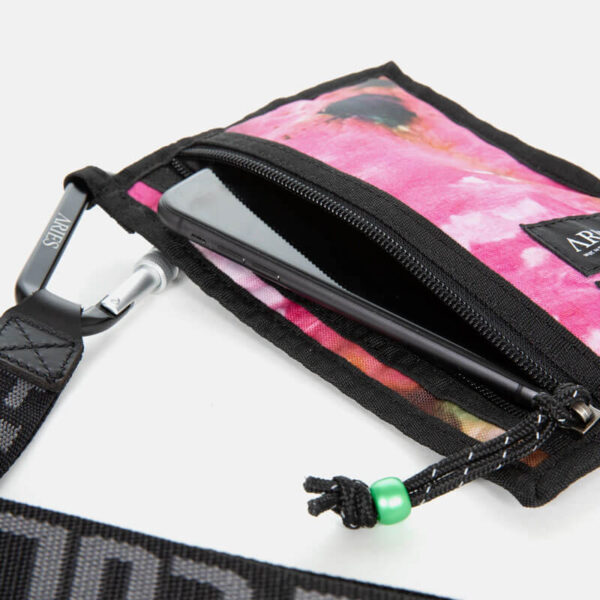 ARIES x EASTPAK Bolsito Cullen Pouch - Black Multi