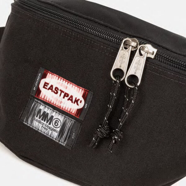 MM6 x EASTPAK Riñonera Springer - Black