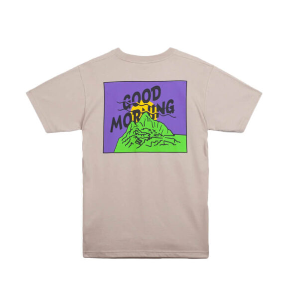 GOOD MORNING TAPES Camiseta Mountain - SAND