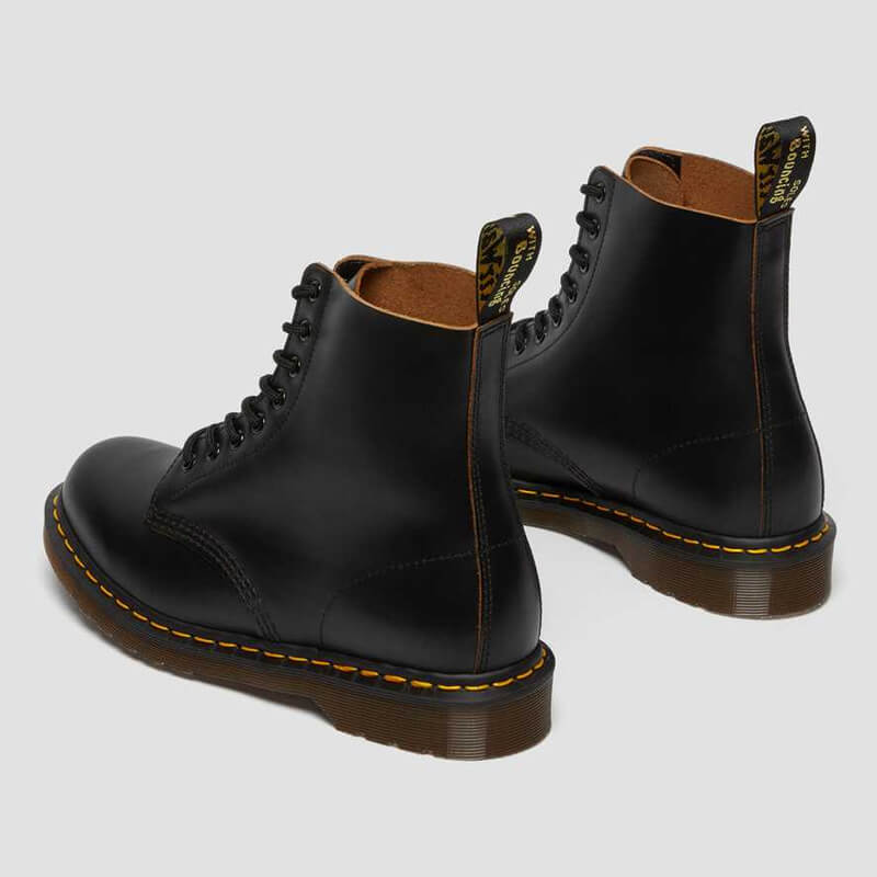 DR. MARTENS Vintage 1460 Boots - Black Quilon | TheRoom Barcelona