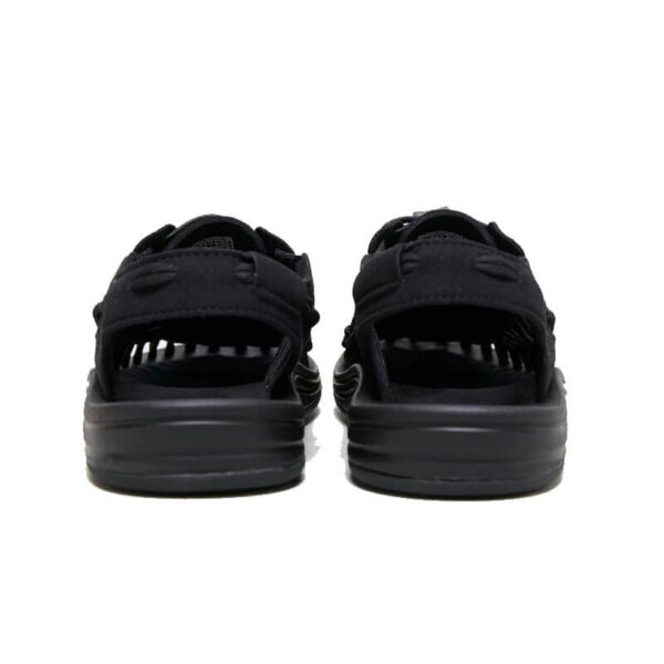 KEEN Uneek OG Sandals - Black / Black