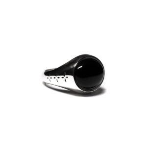 MAPLE Co. JEWELLERY Tubby Ring - Silver / Onyx