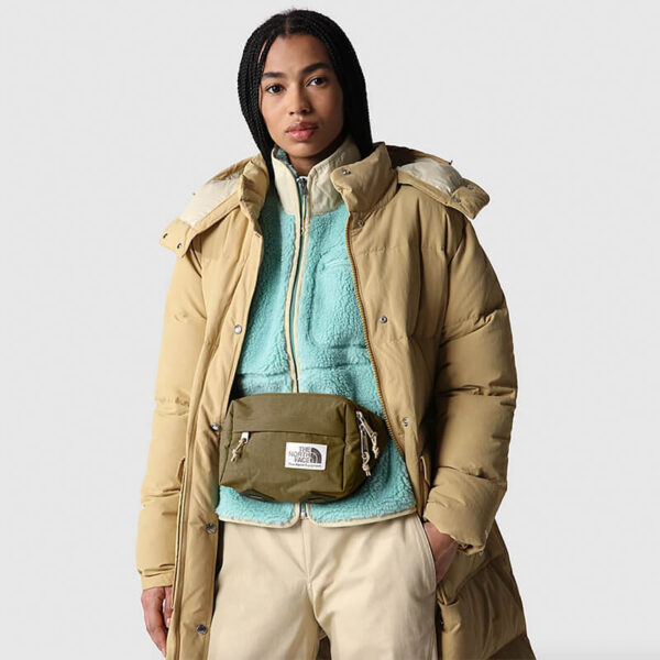 TNF_BERKELEYLUMBARBAG_OLIVE3