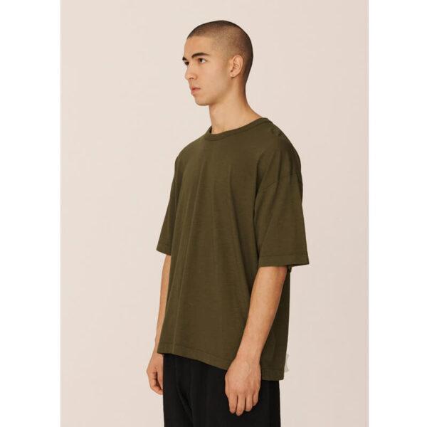 YMC_TRIPLEORGANICTEE_OLIVE3