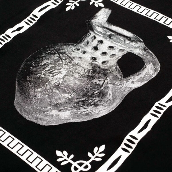 Heresy puzzle jug ls tee black 5