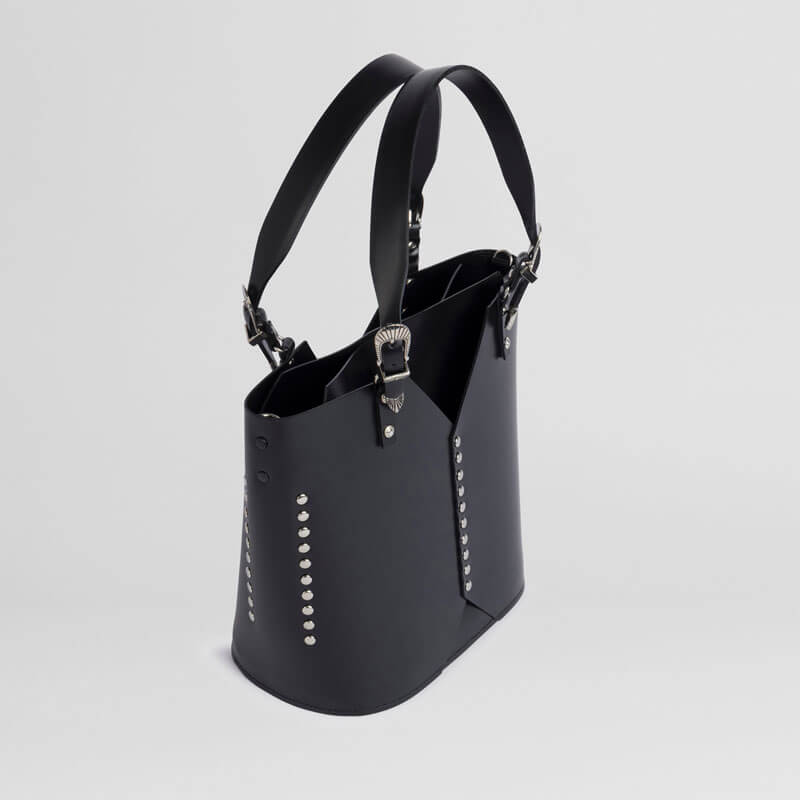 ALAÏA Garance 16 Leather Tote in Noir