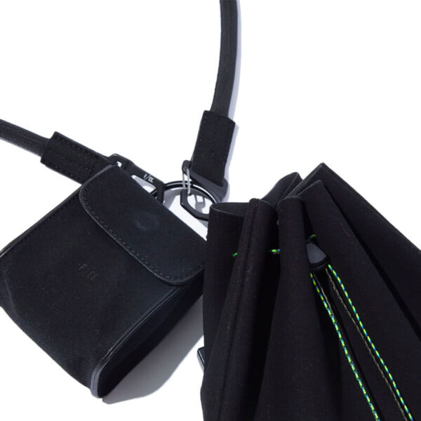 FCE Tech Suede Chain Purse black 4