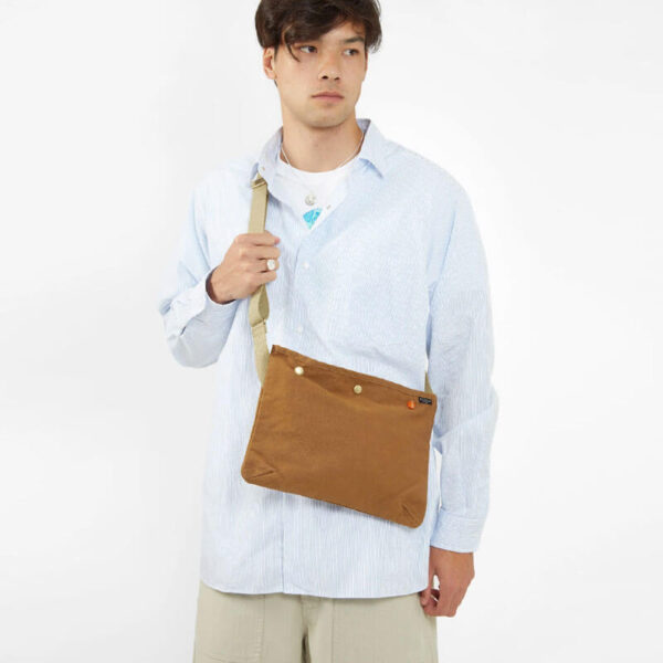 PORTER-YOSHIDA-&-CO-Coppi-Sacoche-Camel-1