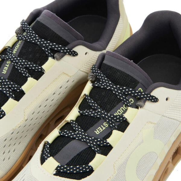 ON-RUNNING-Cloudmonster-Cream-Dune-6
