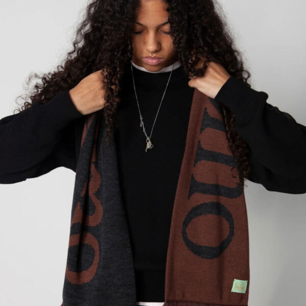 ARIES-ARISE-No-Problemo-Scarf-Burgundy-6