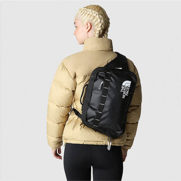 THE NORTH FACE Base Camp Voyager Sling - TNF Black / TNF White