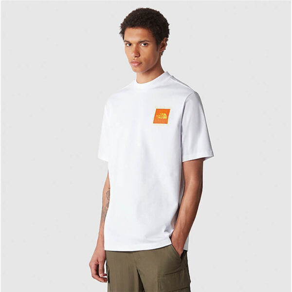 TNF Graphic Tee Box Fit – TNF White5