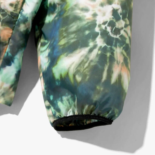 SOUTH2-WEST8-AFilling-Jacket---Poly-Taffeta-Tie-Dye-Printed-Green