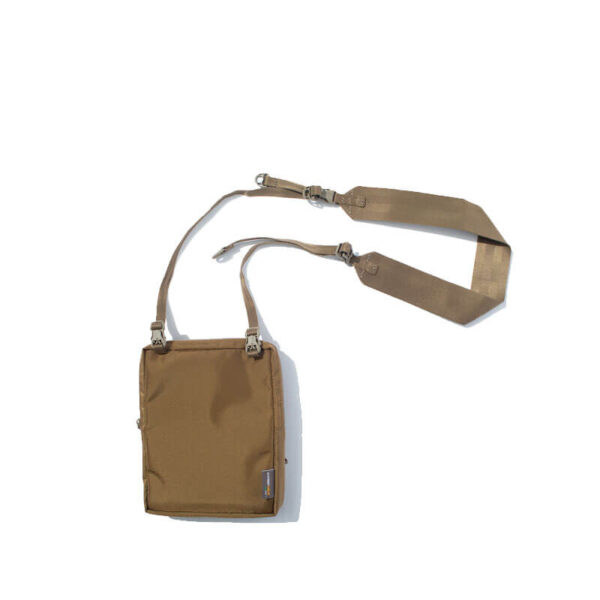 F/CE. 420 re/cor Traveller - Coyote