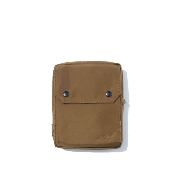 F/CE. 420 re/cor Traveller - Coyote